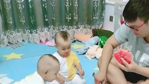 三人吃瓜的搞笑视频,三人吃瓜大作战，笑料连连，欢乐无限