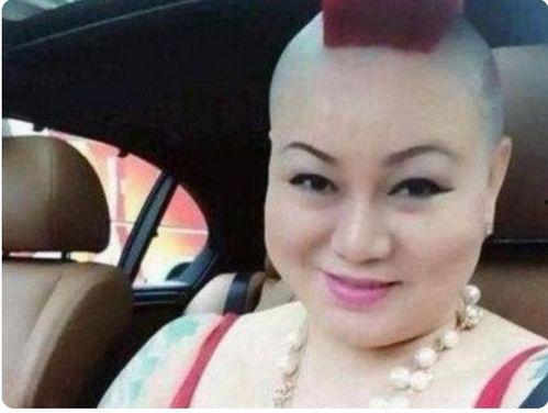 吃瓜富婆姐姐视频