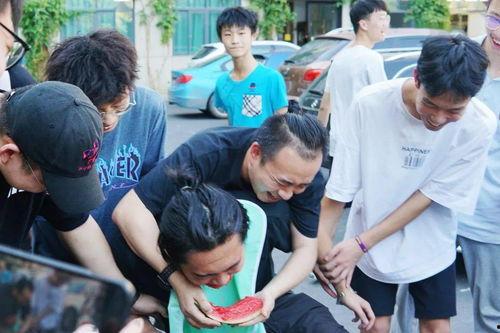 师生们吃瓜视频,师生同乐吃瓜视频大揭秘