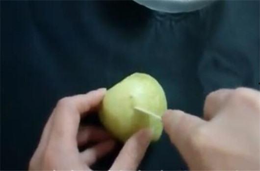 吃角瓜要削皮吗视频讲解