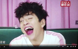 吃瓜魔性视频,魔性吃瓜视频走红网络，笑料百出引网友热议