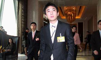 校长起哄吃瓜视频,校长起哄吃瓜，揭秘校园幕后趣闻