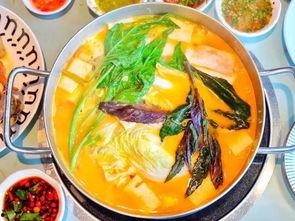 锅底捞吃瓜的视频,揭秘网红美食背后的故事