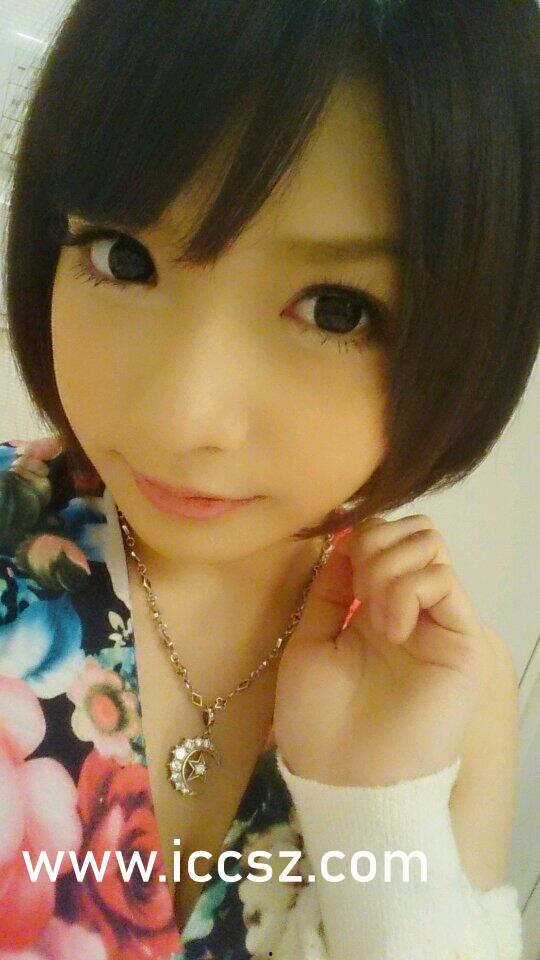 抖音吃瓜儿子视频,揭秘网络红人背后的故事