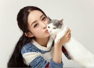 赵丽颖吃瓜现场视频播放,视频曝光引发网友热议