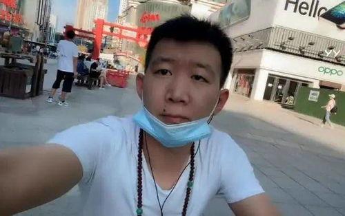 吴敏小白龙吃瓜视频,揭秘小白龙吃瓜背后的娱乐风云