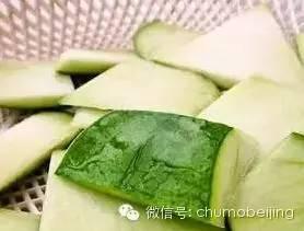 80后吃瓜视频,揭秘吃瓜视频背后的时代变迁