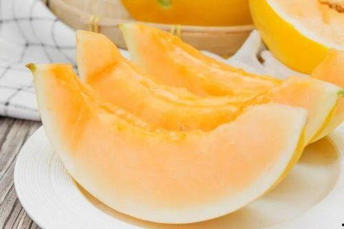 吃民勤蜜瓜特写视频,甘甜如蜜，视觉与味蕾的双重盛宴